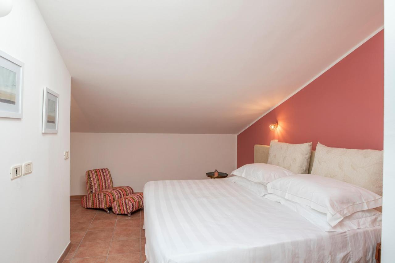 אסיסי Pianpieve Nature & Relax Apartments מראה חיצוני תמונה